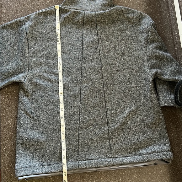 H HALSTON Metallic Charcoal Funnel Neck Top - Picture 12 of 14